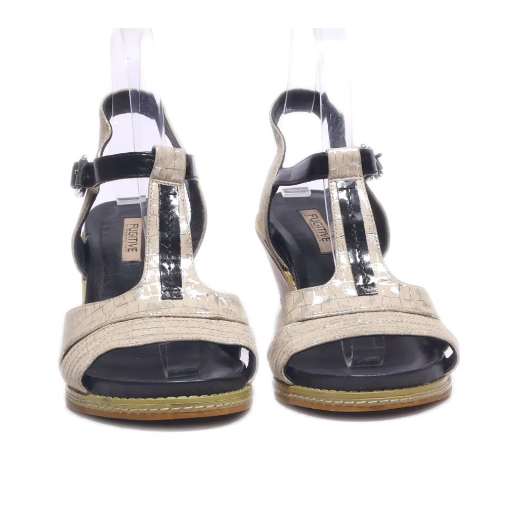 Fugitive Wedge Sandals Leather Beige Colour For Women